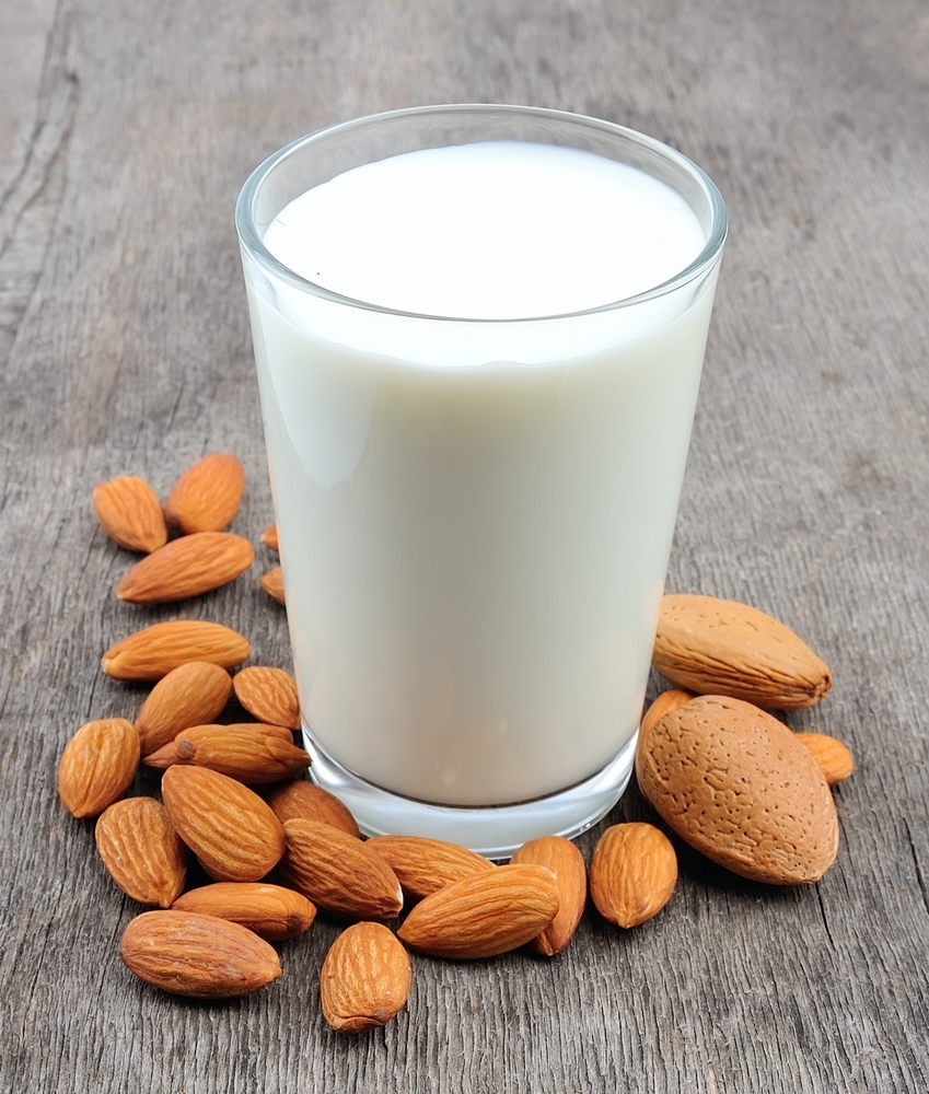 Read more about the article Almond Milk